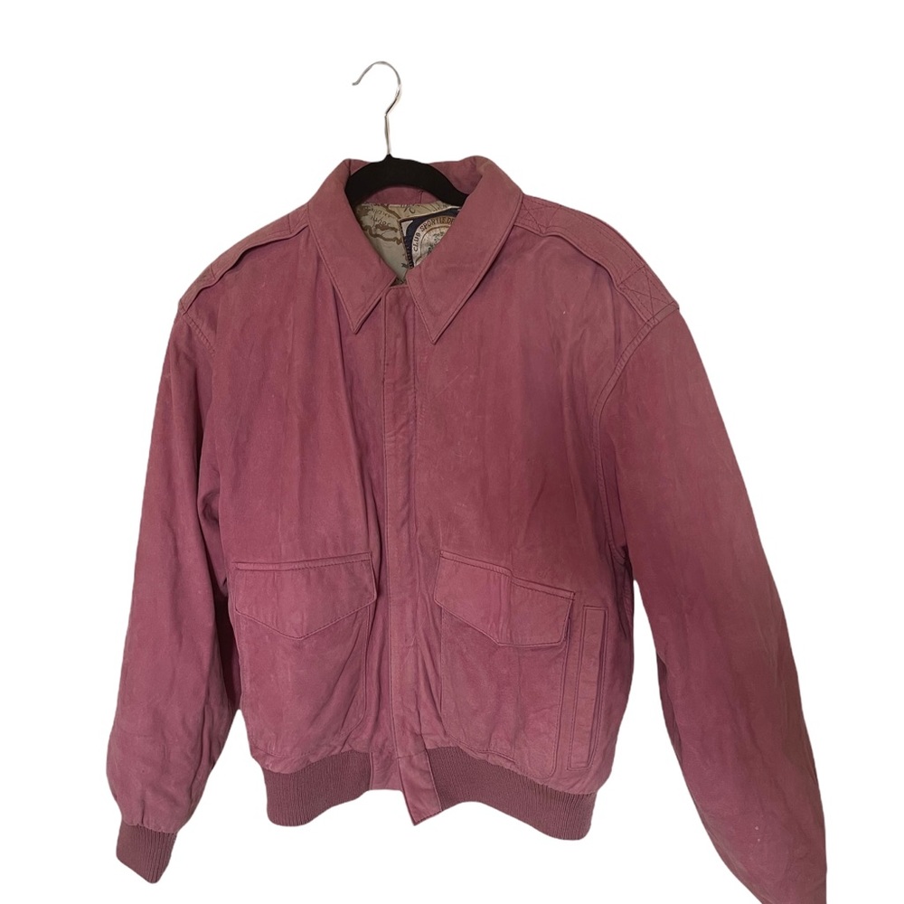 VINTAGE PINK BOMBER JACKET✨